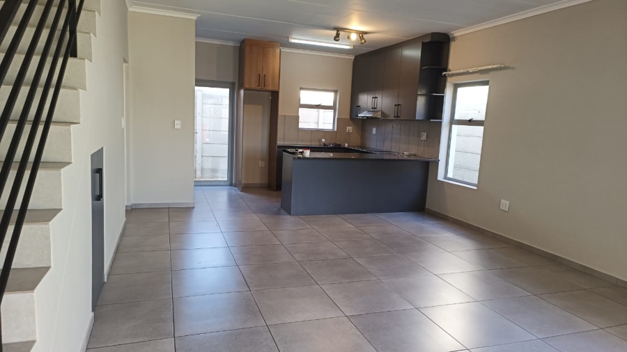 3 Bedroom Property for Sale in Parklands North Western Cape